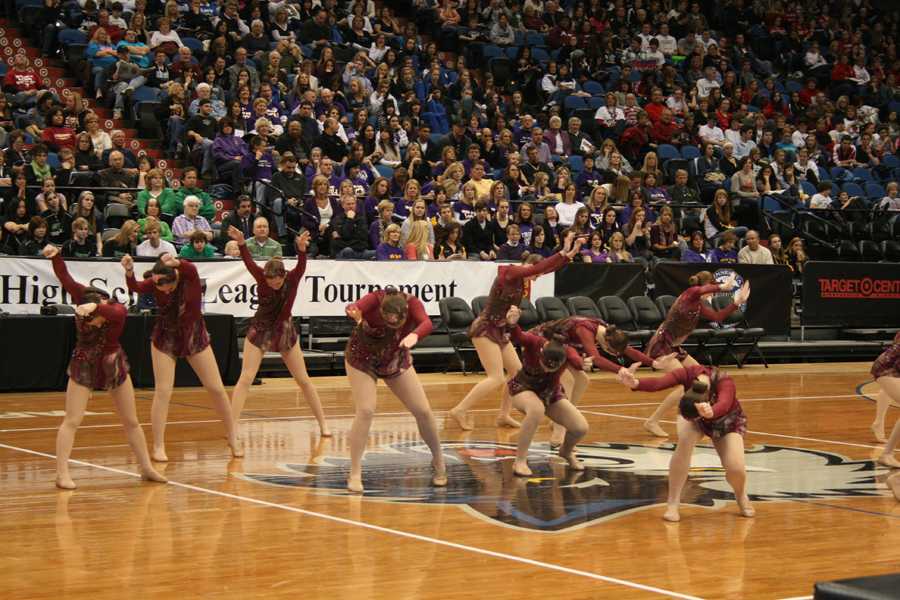 Knightettes’ clutch performance wins state