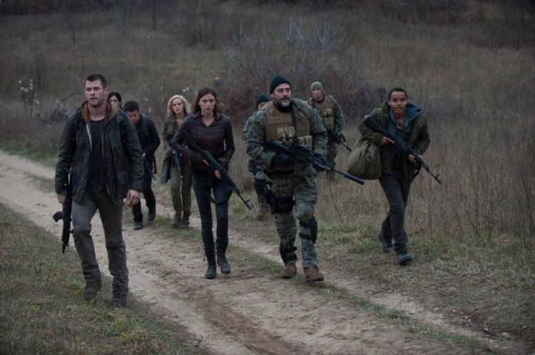 Red Dawn fails to impress with poor acting, confusing plot