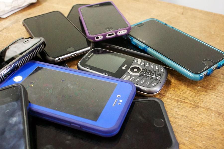 While many students at BSM rely on smartphones, a small group still use flip phones.