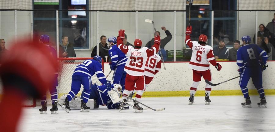 Seniors boys off to play junior hockey