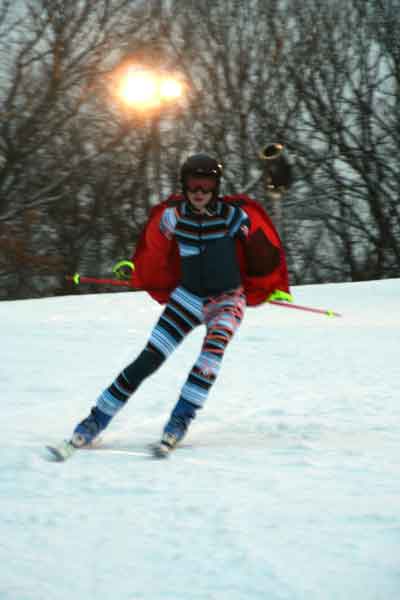 Now that the team is finally  able to practice on snow every day, it is impressing with solid performances at the Metro West and Tri-Metro Conference Meets to begin 2017.