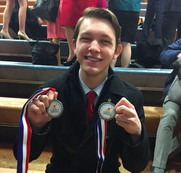 Senior Henry Bird qualified for the national tournament in the Extemporaneous Speaking category. Nationals will take place in Fort Lauderdale, Florida from June 17-22.