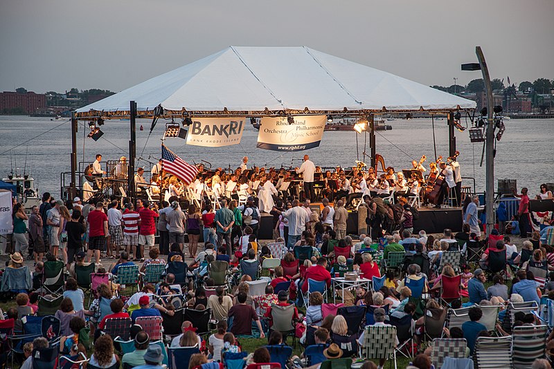Rhode Island Philharmonic plays in an outdoor concert on July 4, 2012. About one quarter of students survey prefer outdoor concerts. 