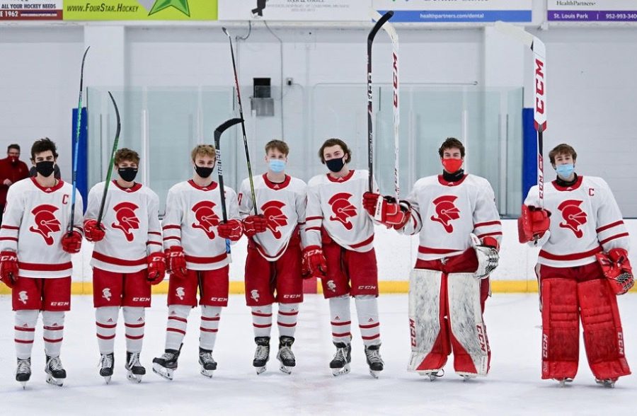Six+BSM+seniors+pose+together+before+they+head+off+for+junior+hockey+next+year.