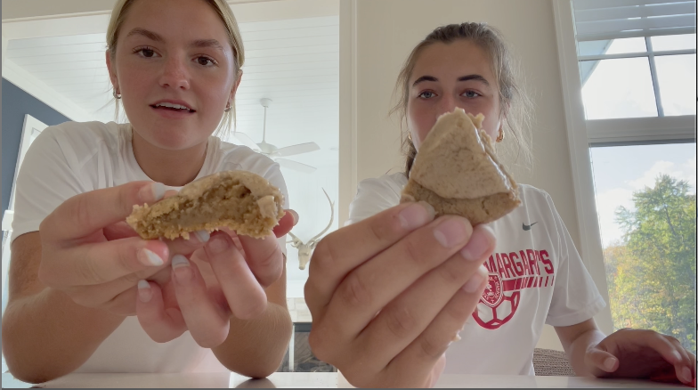 Do crumbl cookies crumble or cut it when put to the test?