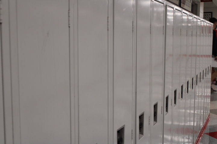 Some BSM students prefer using their lockers over backpacks.
