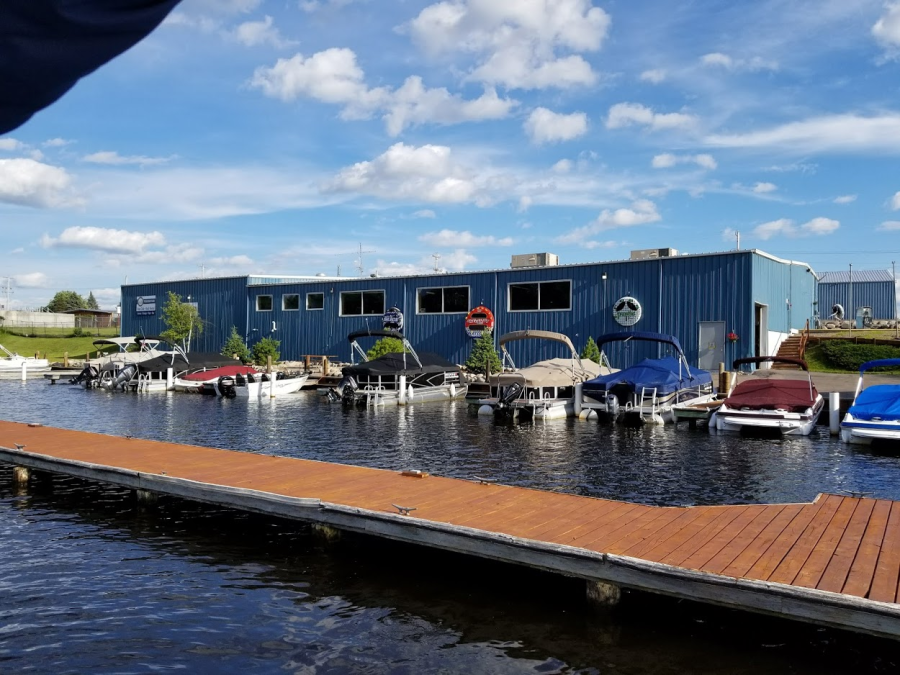 A popular student workplace is Your Boat Club.