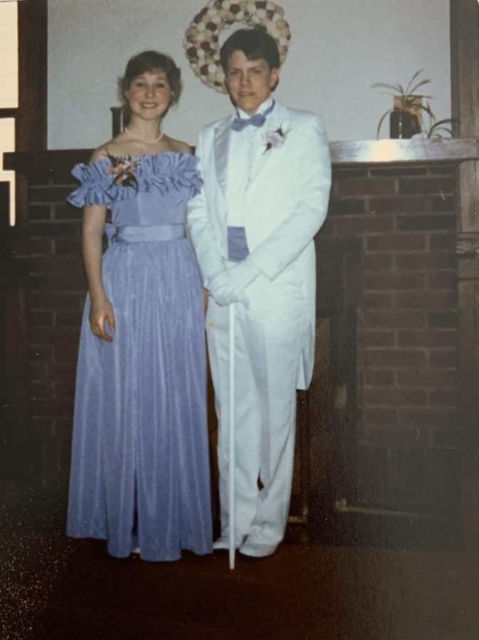 Theresa Hefel 85 goes to prom with current NASA astronaut Mark Vande Hei 85. 