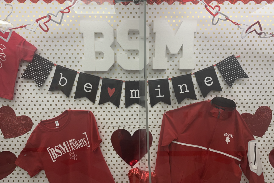 BSMs+main+hallway+is+prepped+for+Valentines+Day.