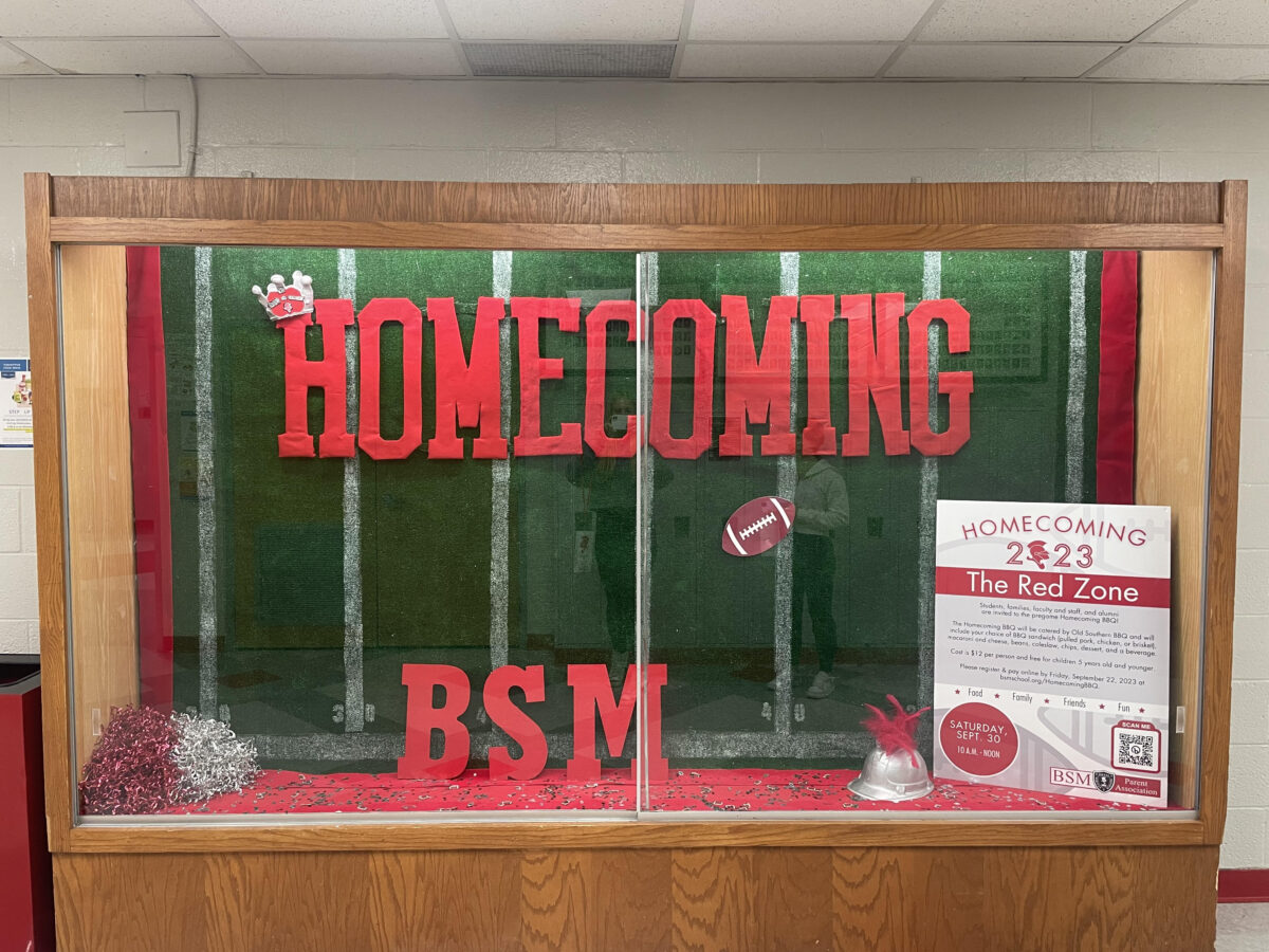 BSM students decorate the hallway to celebrate the week.