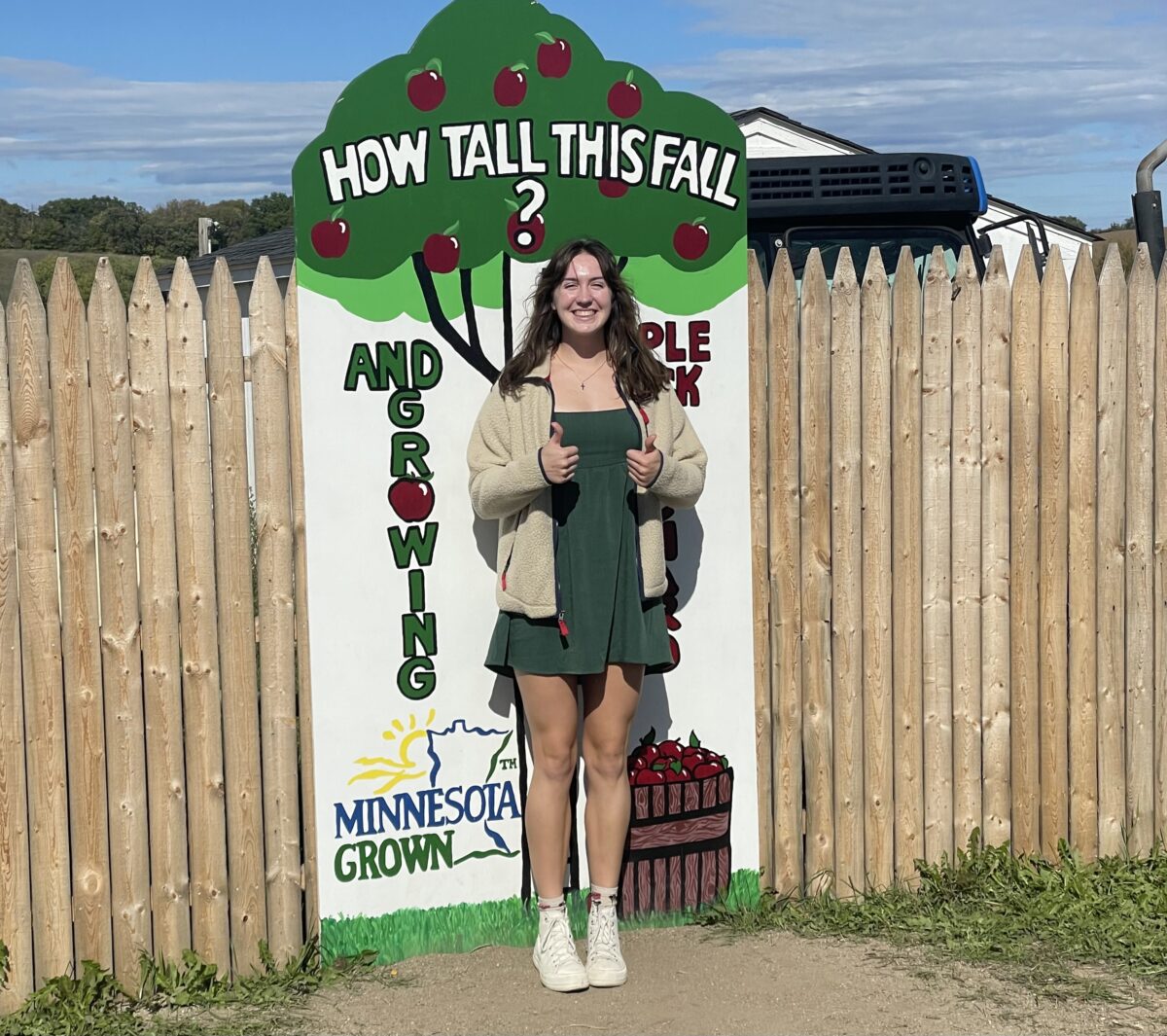 BSM senior, Erica Lee visits an apple orchard over the weekend to start her fall festivities.