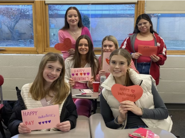 Active Minds Club at their Valentines day meeting.