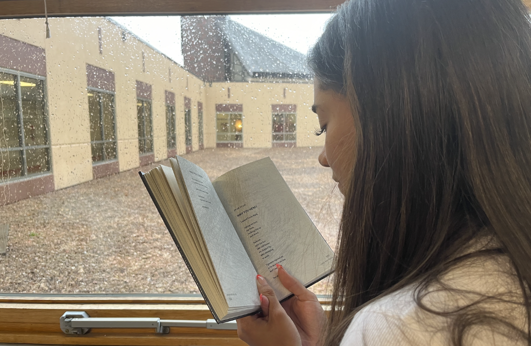 Sienna Duffy prefers to study when its rainy because she reads faster while listening to the rain.