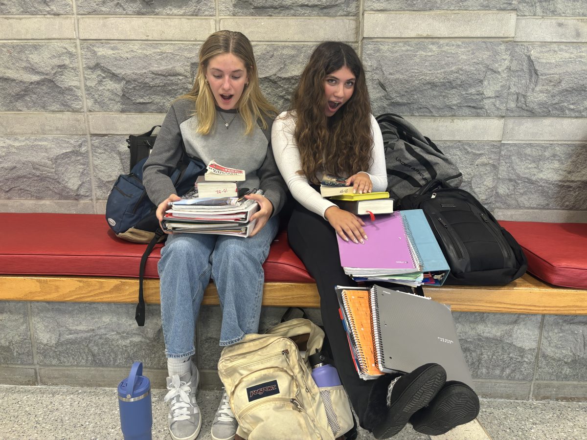 Sophomores Charlotte Stegner and Yelena High stress about their loads of homework.