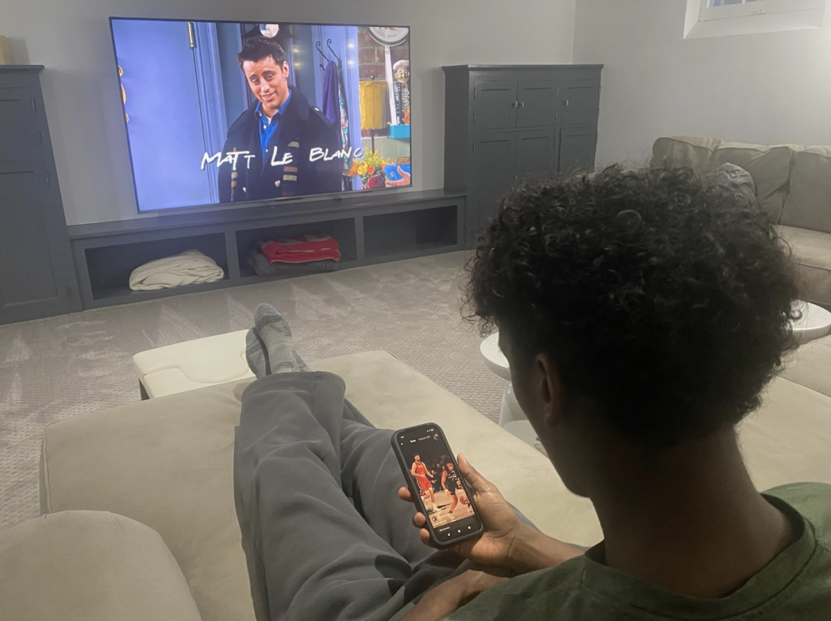 The comfort watch of sitcoms has now moved to streaming platforms and social media.