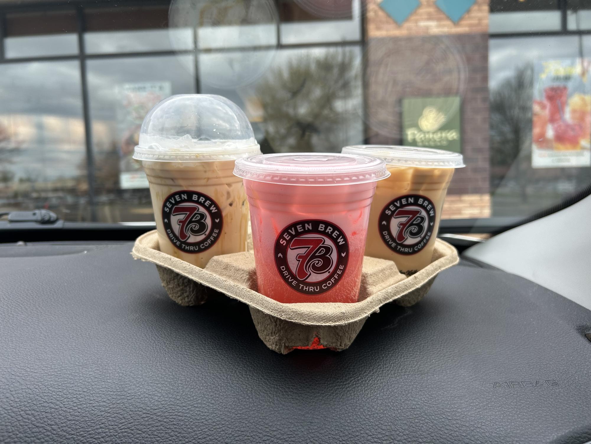 New coffee shop 7 Brew makes its appearance in Minnesota, taking social media by storm.
